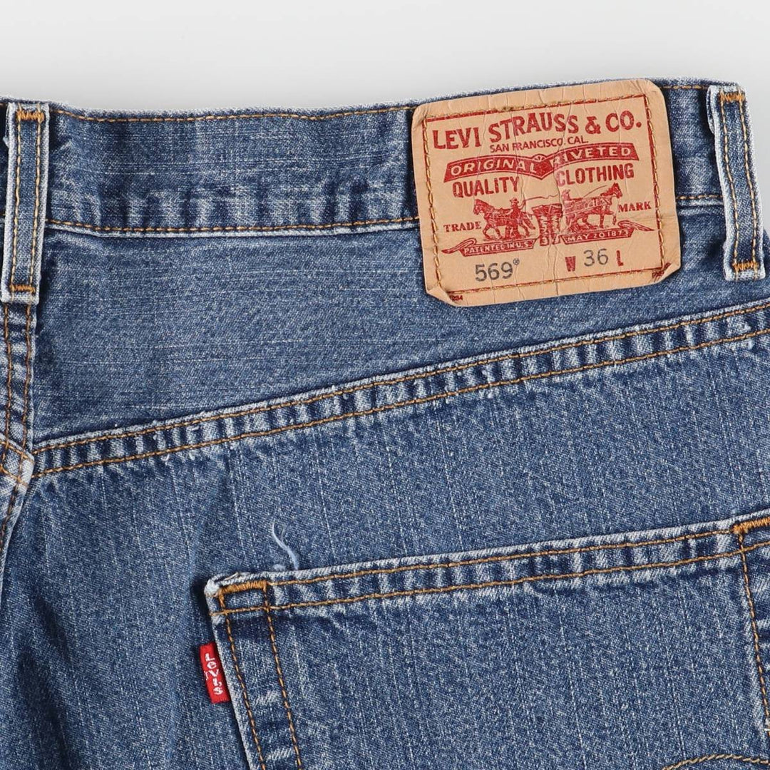 Levi's 569 LOOSE FIT denim shorts, half pants, men's size w36 cotton blue type Vintage Second Hand