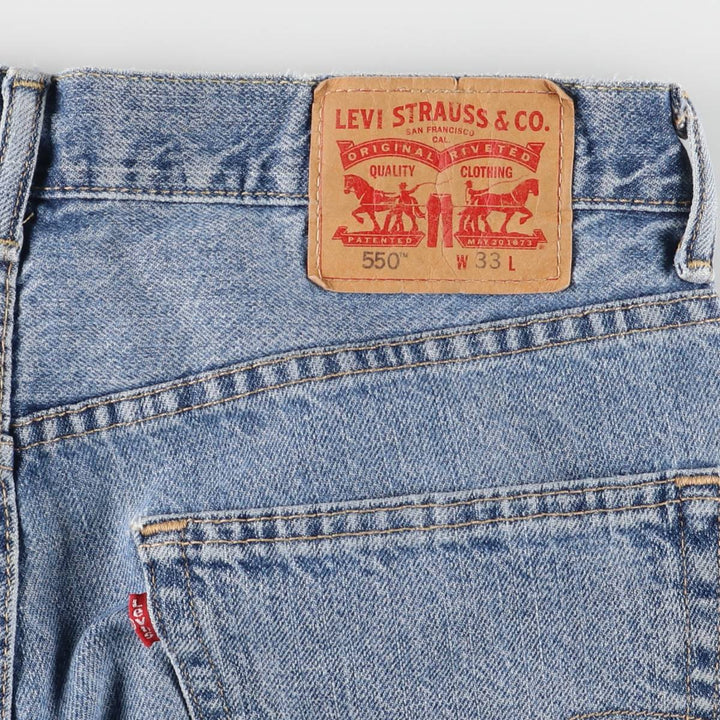 Levi's 550 denim shorts, short pants for men, size W33 unclear blue type Vintage Second Hand