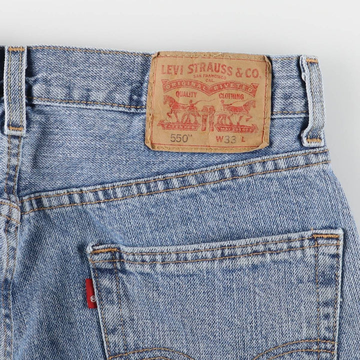 Levi's 550 denim shorts, short pants for men, size W32 cotton blue type Vintage Second Hand