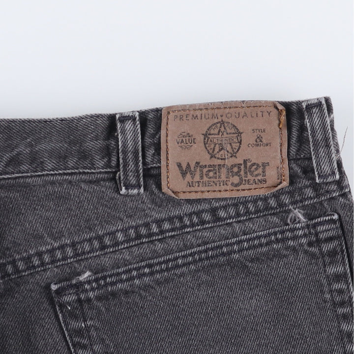 Wrangler Black Denim Shorts for Men, W35 unclear black type Vintage Second Hand