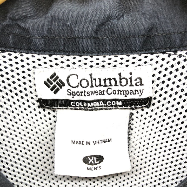 00'S Columbia PFG Hidden Button Down Short Sleeve Fishing Shirt Men's XL cotton black type Vintage Second Hand