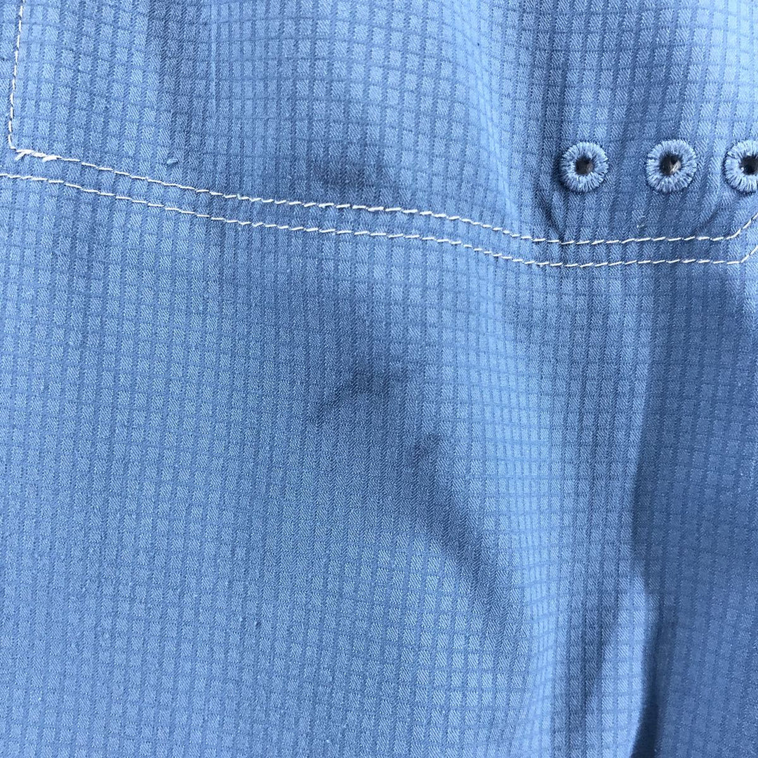 Columbia PFG OMNI-SHADE Hidden Button Down Short Sleeve Fishing Shirt, Men's XL polyester blue type Vintage Second Hand