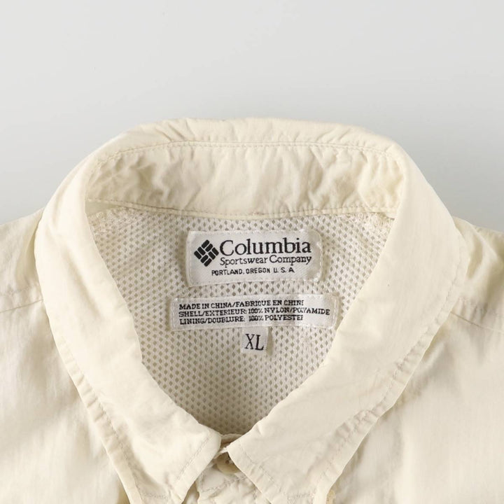 Columbia Button-down Short Sleeve Fishing Shirt, Men's XL Nylon ivory Vintage Second Hand