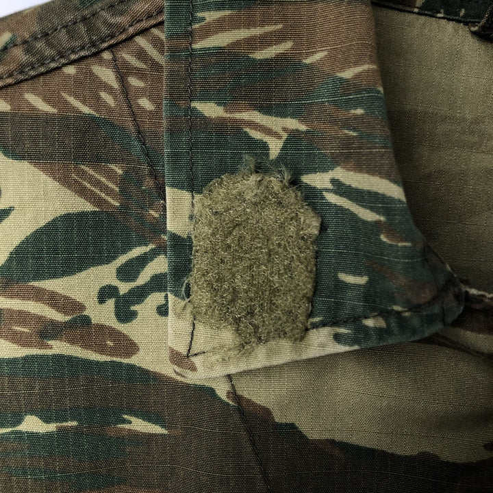 Greek Army Camouflage Pattern Lizard Camo Ripstop BDU Military Jacket Men's Size L polyester Khaki type Vintage Second Hand