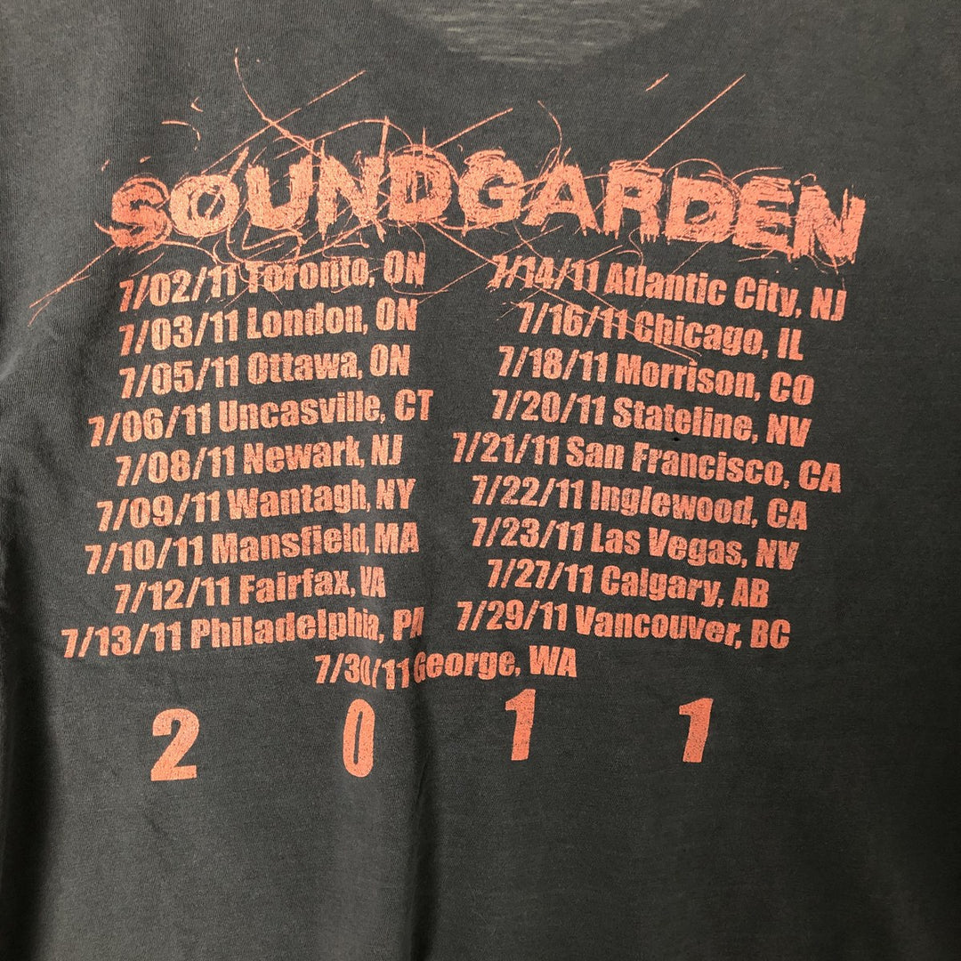 SOUNFGARDEN 2011 Band T-shirt (Men's size L equivalent) unclear black type Vintage Second Hand