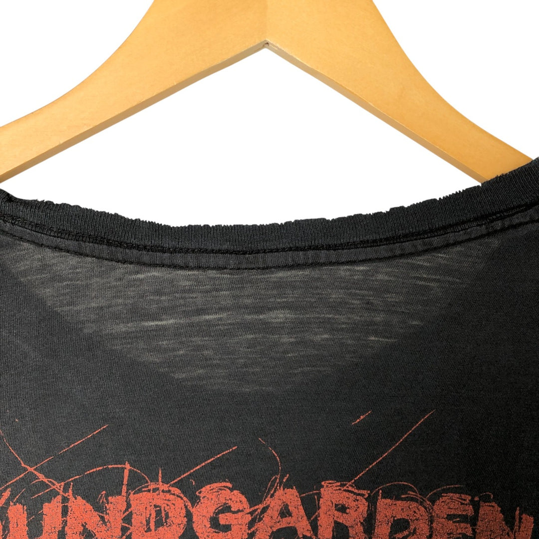 SOUNFGARDEN 2011 Band T-shirt (Men's size L equivalent) unclear black type Vintage Second Hand