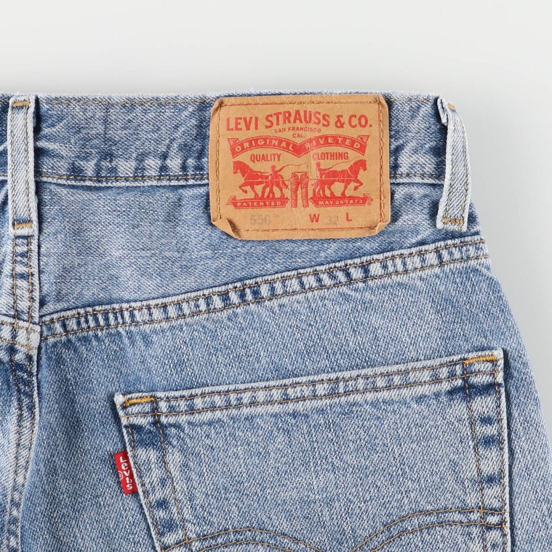 Levi's 550 denim shorts, short pants for men, size W33 cotton blue type Vintage Second Hand