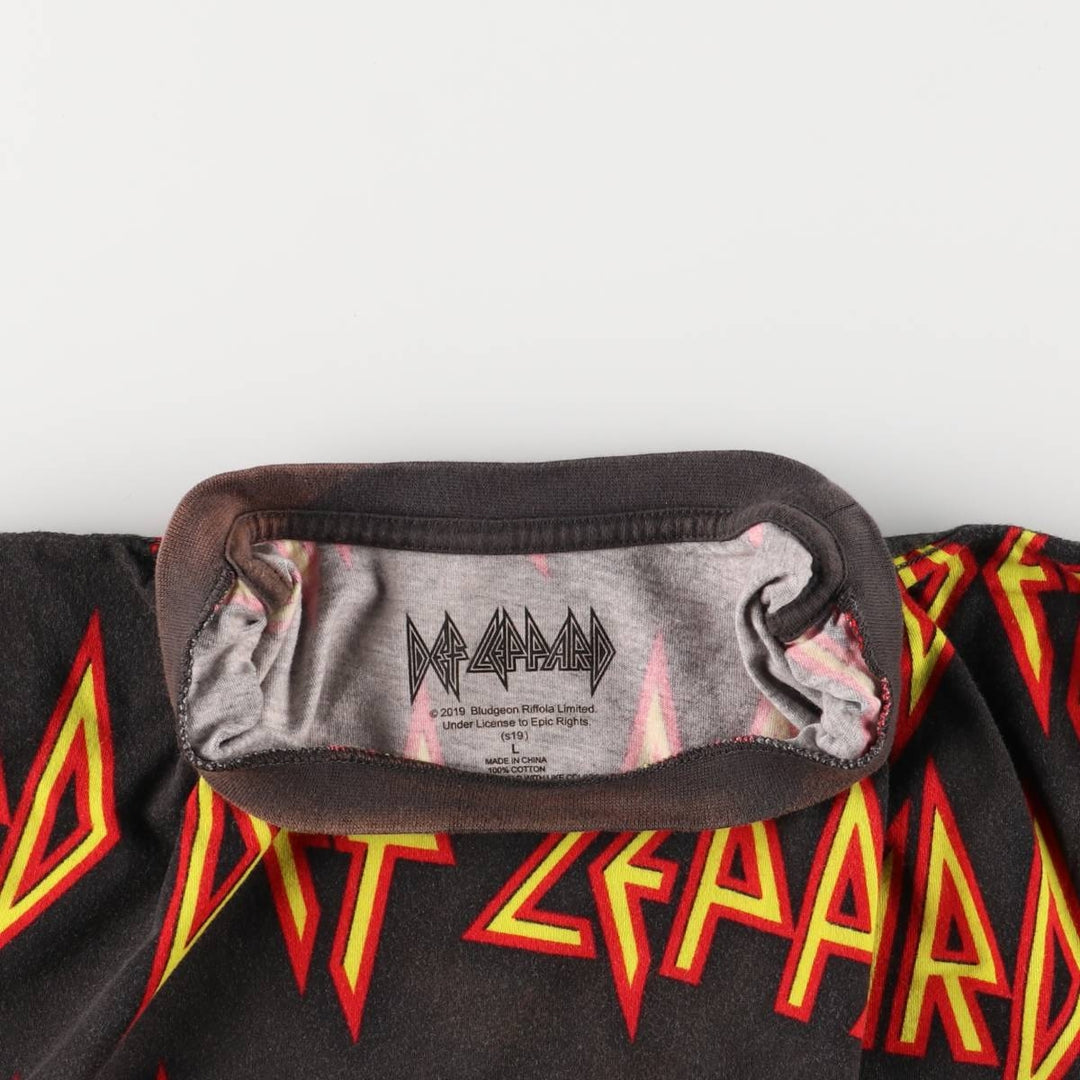 DEF LEPPARD All-Over Print Band T-Shirt, Men's Size L cotton Charcoal Vintage Second Hand