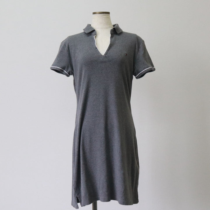 Tommy Hilfiger V-neck collared half-length short-sleeve polo shirt dress for women, size L cotton gray type Vintage Second Hand