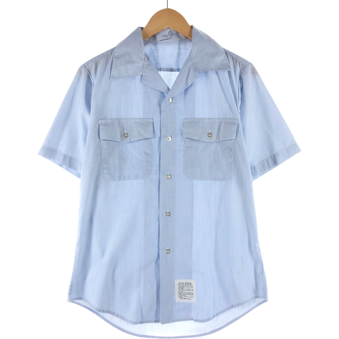 Open collar short sleeve military shirt made in USA, men's size M polyester Blue type light blue Vintage Second Hand