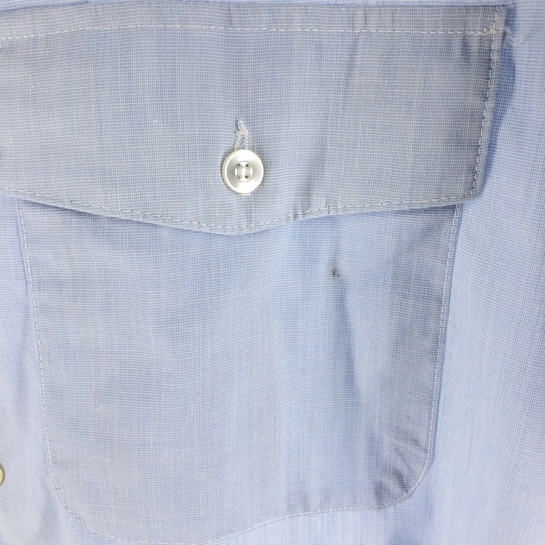 Open collar short sleeve military shirt made in USA, men's size M polyester Blue type light blue Vintage Second Hand