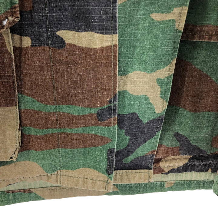 Genuine US military camouflage pattern woodland camo ripstop BDU military jacket made in USA MEDIUM-REGULAR equivalent to men's M cotton Khaki type Vintage Second Hand