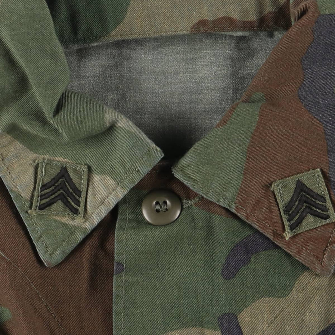 80'S US Military Genuine Camouflage Pattern Woodland Camo BDU Military Jacket Made in USA MEDIUM-XX-SHORT Men's M Size Vintage cotton Khaki type Vintage Second Hand