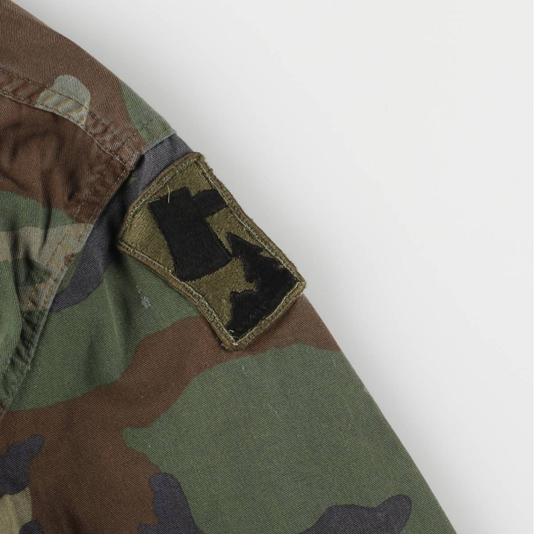 80'S US Military Genuine Camouflage Pattern Woodland Camo BDU Military Jacket Made in USA MEDIUM-XX-SHORT Men's M Size Vintage cotton Khaki type Vintage Second Hand