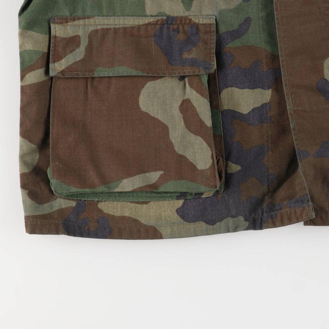 80'S US Military Genuine Camouflage Pattern Woodland Camo BDU Military Jacket Made in USA MEDIUM-XX-SHORT Men's M Size Vintage cotton Khaki type Vintage Second Hand