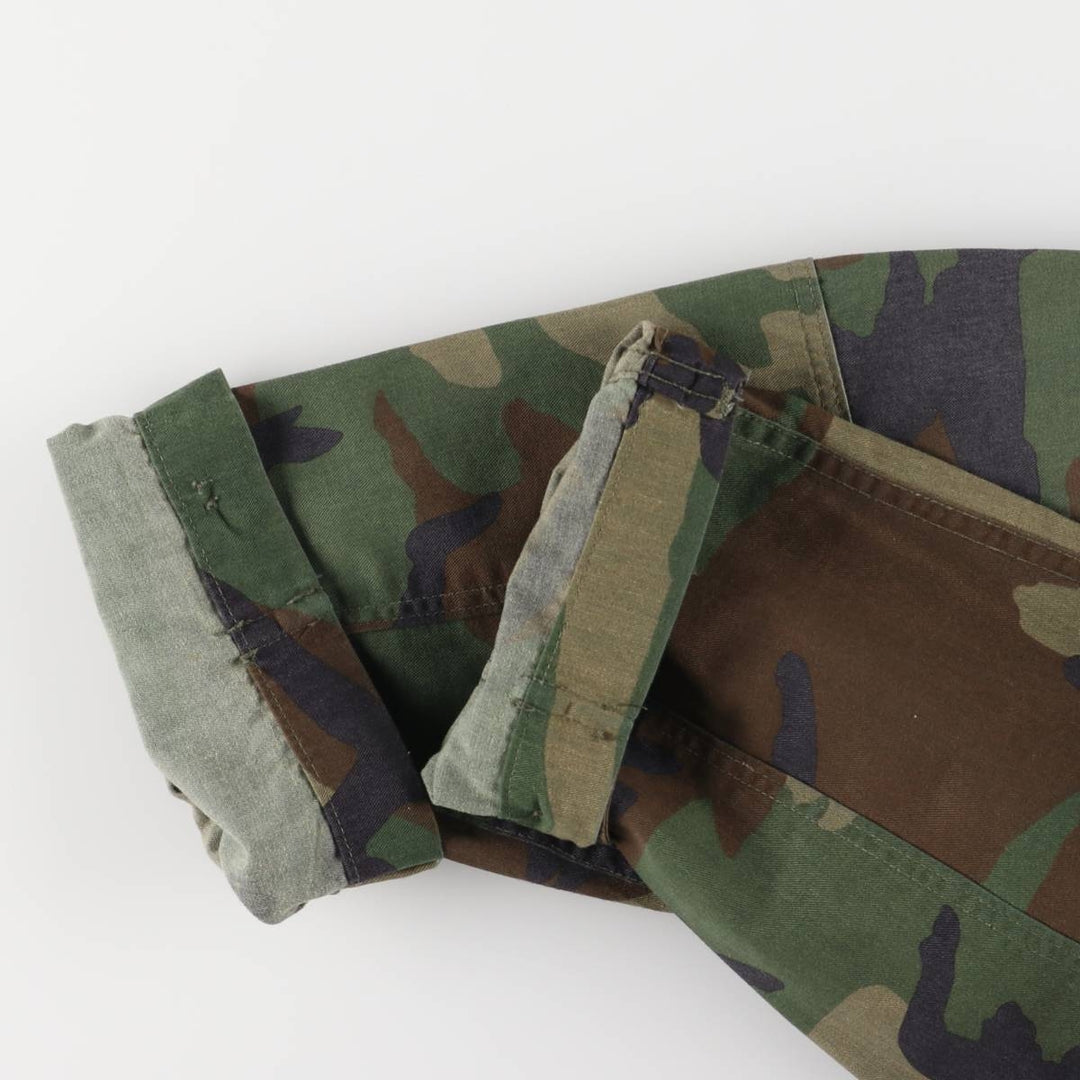 80'S US Military Genuine Camouflage Pattern Woodland Camo BDU Military Jacket Made in USA MEDIUM-XX-SHORT Men's M Size Vintage cotton Khaki type Vintage Second Hand