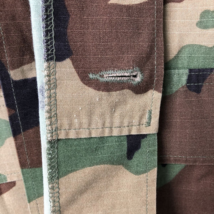 90'S US Military Camouflage Pattern Woodland Camo Ripstop BDU Military Jacket Made in USA MEDIUM-SHORT Men's M cotton Khaki type Vintage Second Hand