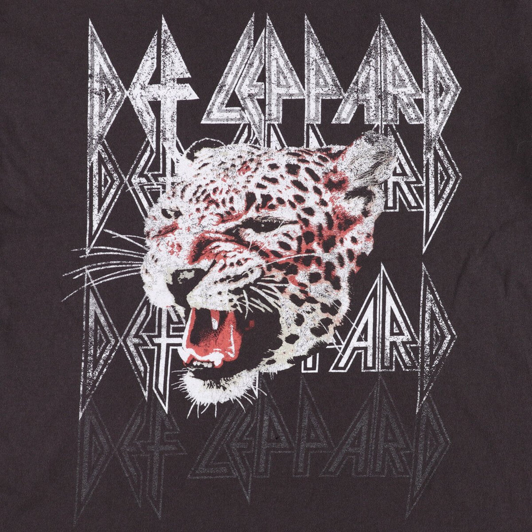 DEF LEPPARD Leopard Pattern Band T-shirt Band Tee Men's M size cotton black type Vintage Second Hand