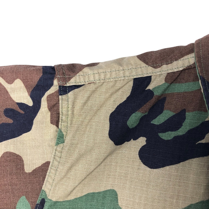 90'S US Military Genuine Camouflage Pattern Woodland Camo Ripstop BDU Military Jacket Made in USA MEDIUM-REGULAR Men's M Nylon Khaki type Vintage Second Hand