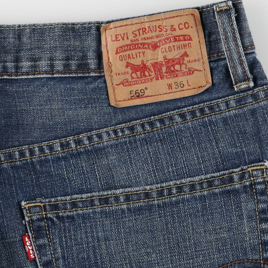 Levi's 569 Loose Straight Denim Shorts, Men's Size 36 cotton blue type Vintage Second Hand
