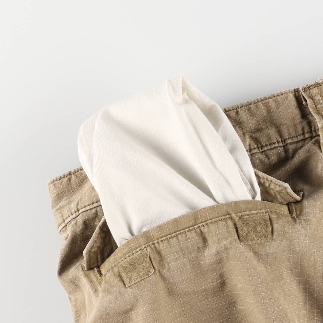 Carhartt Relaxed Fit Cargo Shorts, Half Pants, Men's, W36 equivalent cotton beige type brown Vintage Second Hand