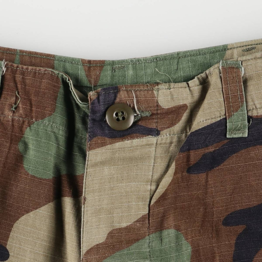 90'S US Military Camouflage Woodland Camo Military Cargo Pants, Made in USA, Small-X Short, Men's, Size W30, Vintage Nylon Khaki type Vintage Second Hand