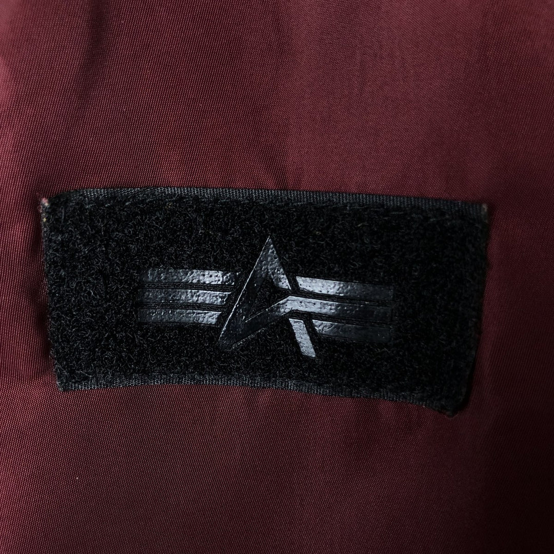 90'S civilian Alpha MA-1 style padded military flight jacket, made in the USA, men's size L, vintage Nylon burgundy type Vintage Second Hand