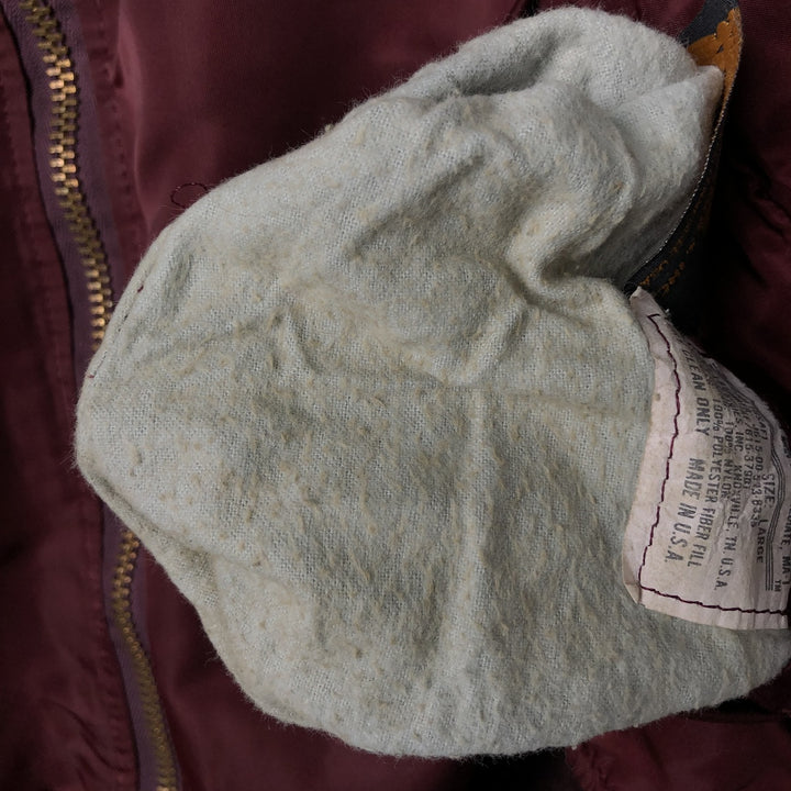 90'S civilian Alpha MA-1 style padded military flight jacket, made in the USA, men's size L, vintage Nylon burgundy type Vintage Second Hand