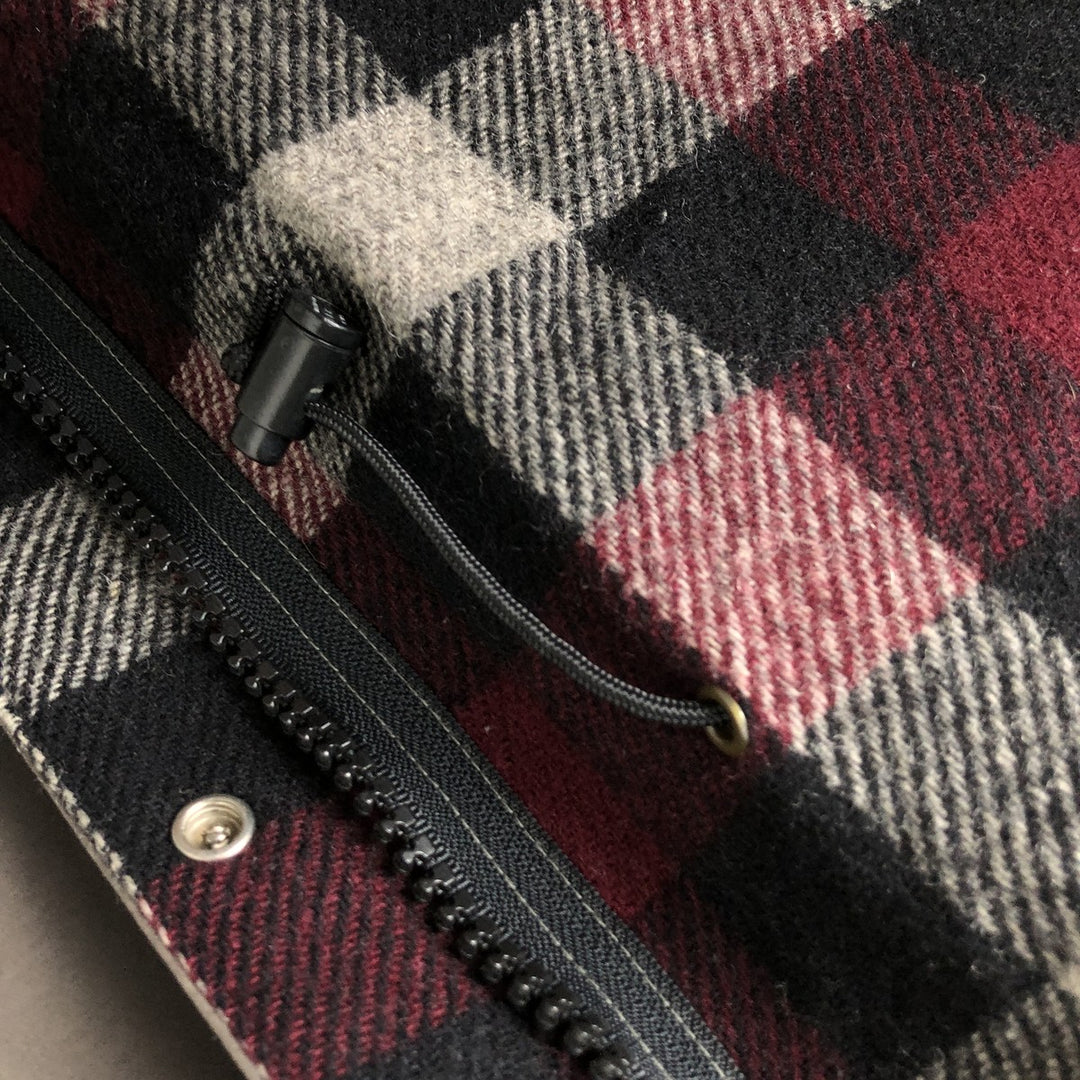 Vintage 1980'S LL Bean Baxter State Parka mountain parka/shell jacket, made in the USA, size L, men's Nylon gray type Vintage Second Hand