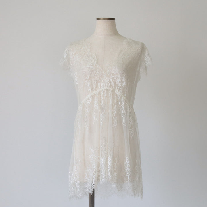 Cutwork embroidery all-lace tunic dress for women, size XL Nylon white type Vintage Second Hand