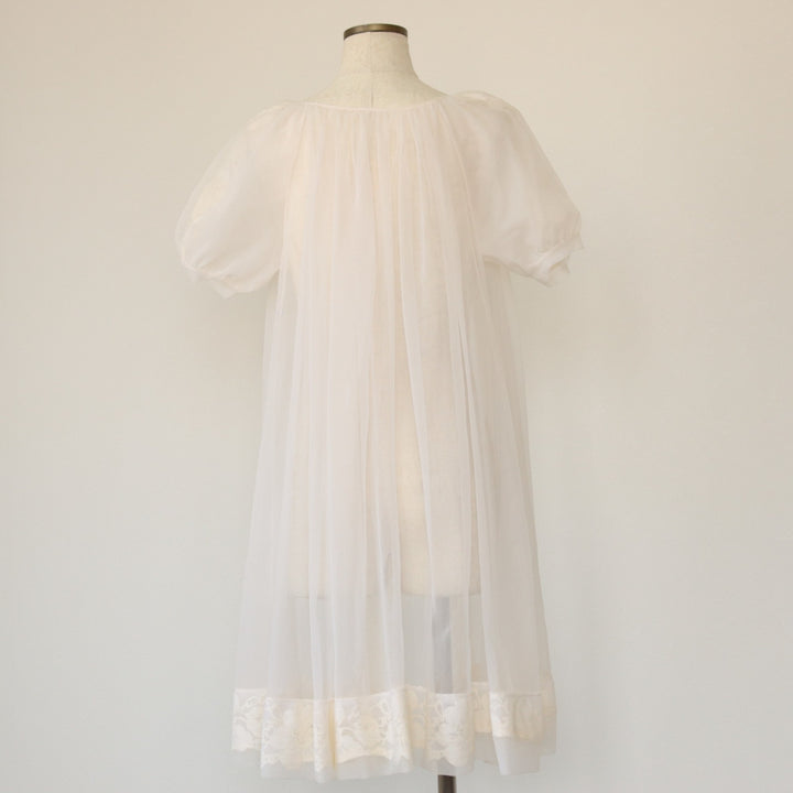 Vintage 1960'S Miss Elaine puff sleeve, half-length, see-through lingerie gown, women's size XL unclear pale white type Vintage Second Hand