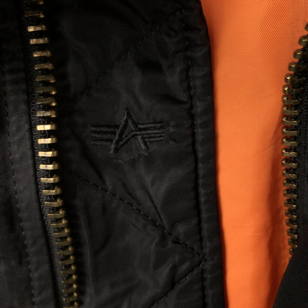 Alpha MA-1 style padded hooded military flight jacket, made in the USA, men's size L. Nylon black type Vintage Second Hand