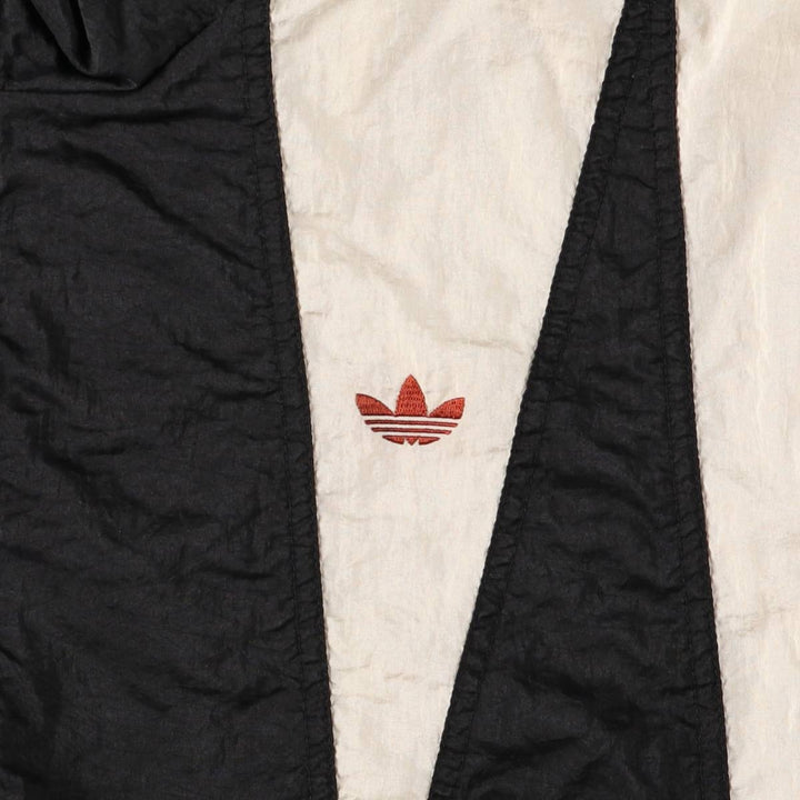 Vintage 80s-90'S Adidas nylon jacket, men's XL size Nylon black type Vintage Second Hand