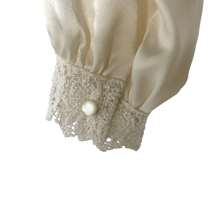 SAN ANDRE High-Neck Lace Long-Sleeve Ruffle Blouse, Made in USA, Women's Size Small polyester pale white type Vintage Second Hand