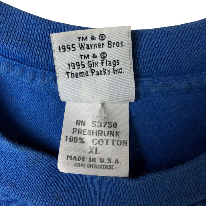 Vintage 90'S Six Flags Looney Tunes Bugs Bunny character print T-shirt, Made in USA, Men's XL cotton blue type Vintage Second Hand
