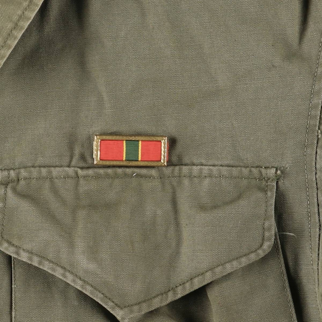 Vintage 1940'S US Army M-1943 Stars and Stripes Military Field Jacket with Badge, Made in USA, Size 34R, Men's Medium unclear Khaki type Vintage Second Hand