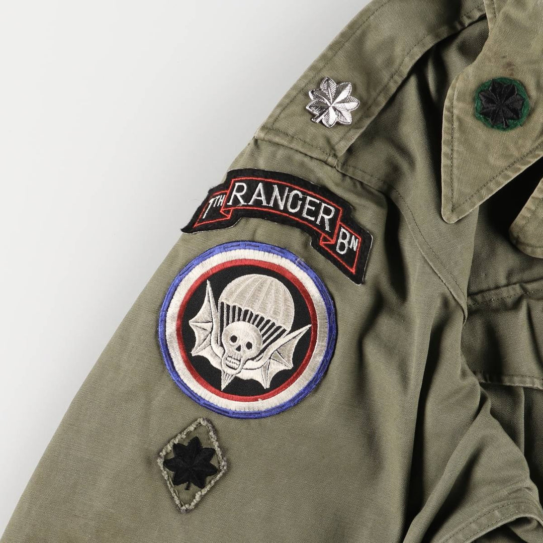 Vintage 1940'S US Army M-1943 Stars and Stripes Military Field Jacket with Badge, Made in USA, Size 34R, Men's Medium unclear Khaki type Vintage Second Hand