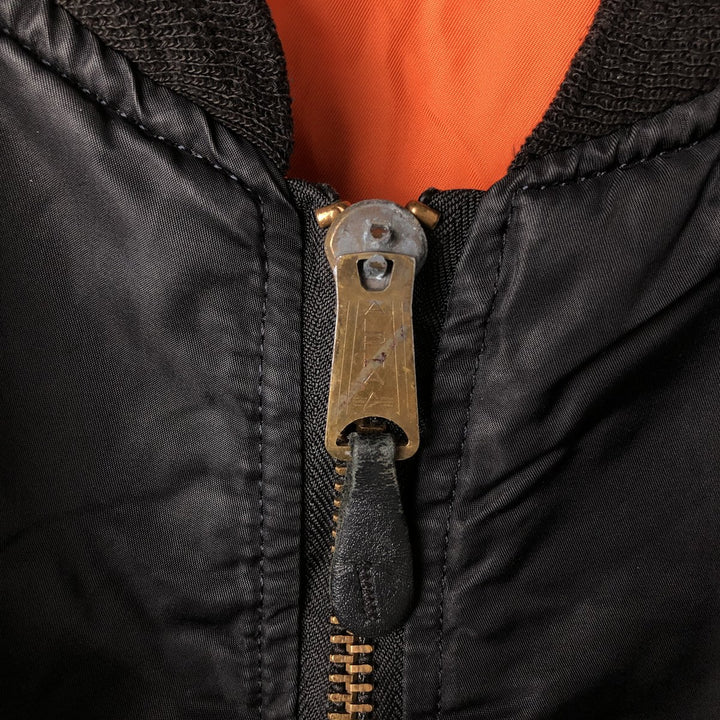 90'S civilian Alpha MA-1 style padded military flight jacket, made in the USA, men's size L, vintage Nylon black type Vintage Second Hand