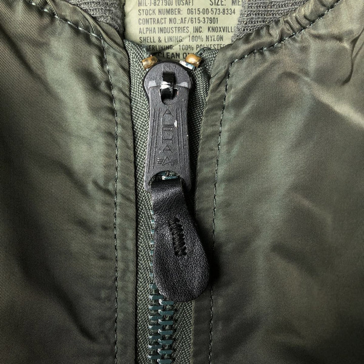 90'S civilian Alpha MA-1 style padded military flight jacket, made in the USA, men's size M, vintage Nylon Khaki type Vintage Second Hand