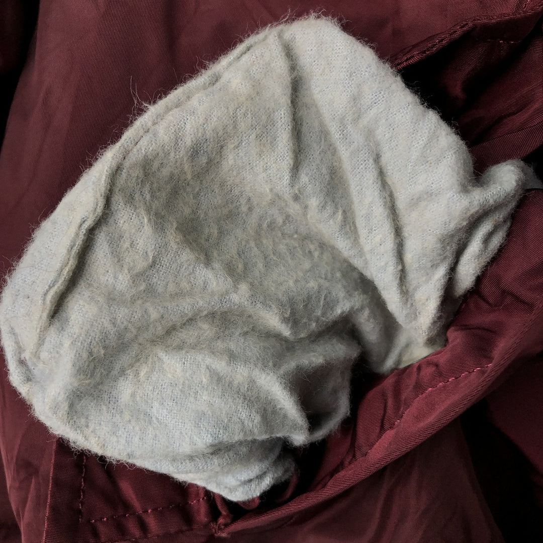 90'S civilian Alpha MA-1 style padded military flight jacket, made in the USA, men's size XL, vintage Nylon burgundy type Vintage Second Hand