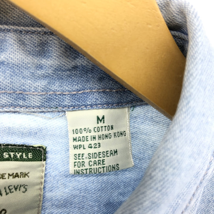 90'S Vintage Levi's Long Sleeve Denim Shirt, Men's Size Medium cotton blue type Vintage Second Hand