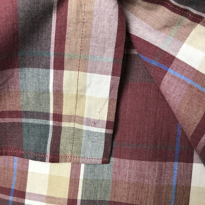 St. John's Bay Short Sleeve Button-Down Check Shirt, Made in USA, Men's Size L cotton wine-red Vintage Second Hand