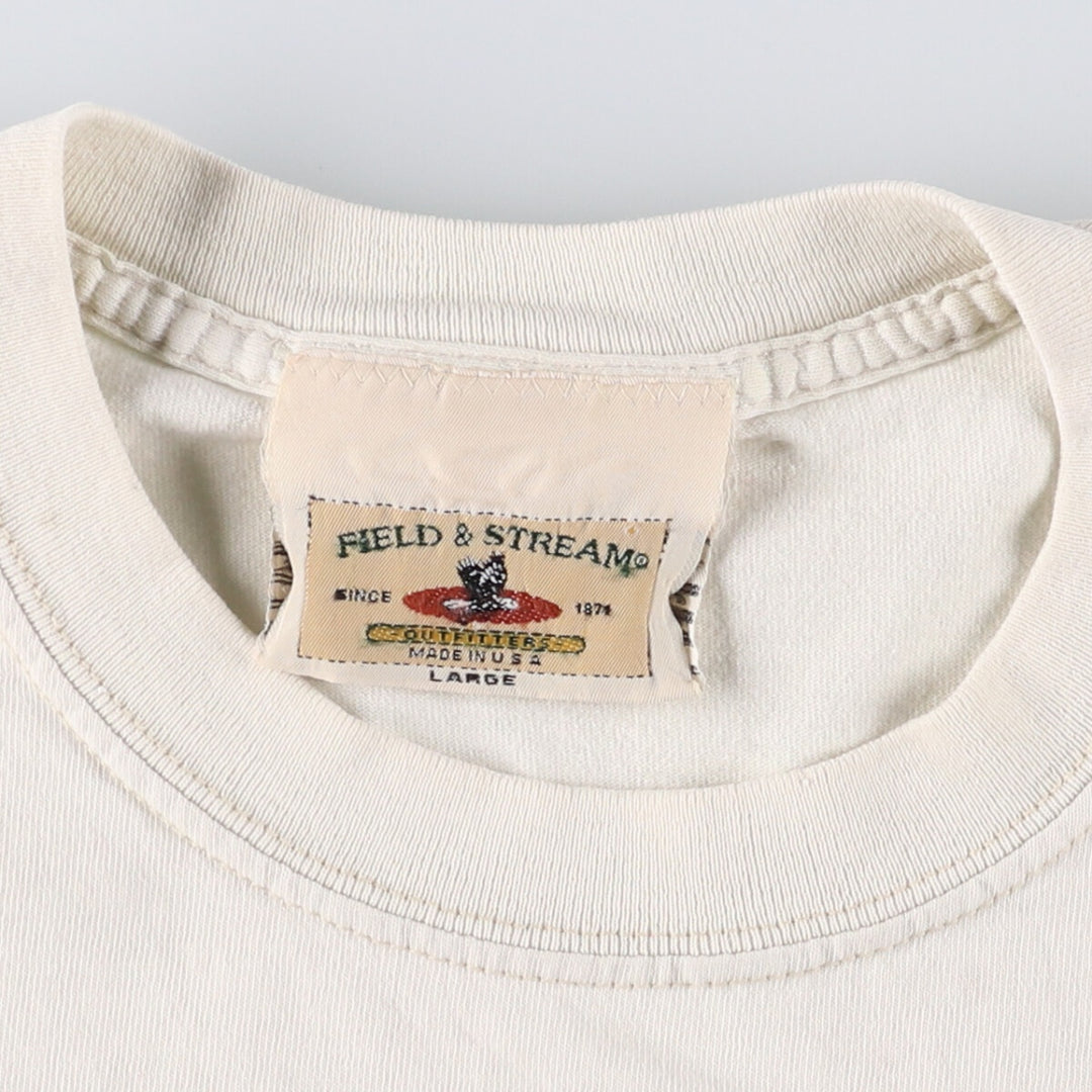 FIELD and STREAM Printed T-Shirt, Made in USA, Men's Size L cotton pale white type Vintage Second Hand