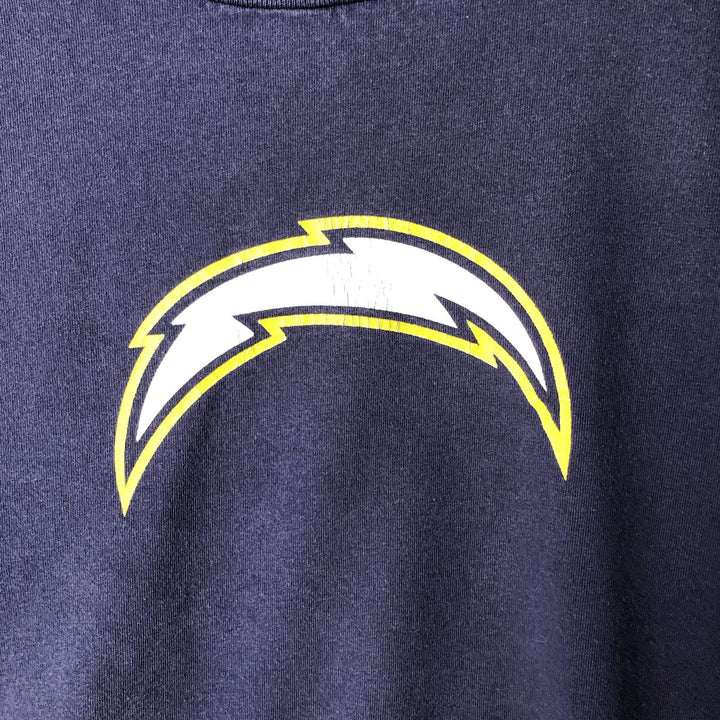 Reebok NFL Los Angeles Chargers Long Sleeve T-Shirt, Men's Size Medium cotton navy blue type Vintage Second Hand