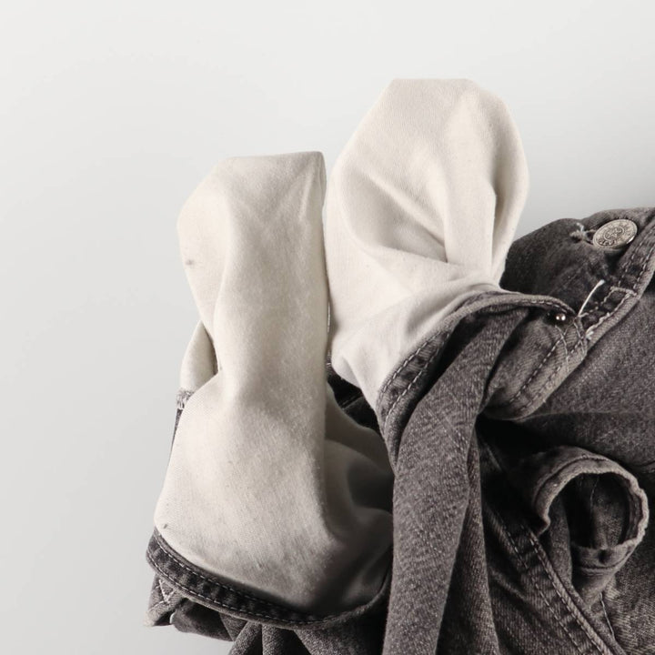 Levi's STRAUSS AND CO denim overalls for men, equivalent to W31 unclear black type Vintage Second Hand