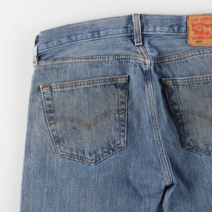 Levi's 501 straight denim pants for men, size W33 cotton blue type Vintage Second Hand