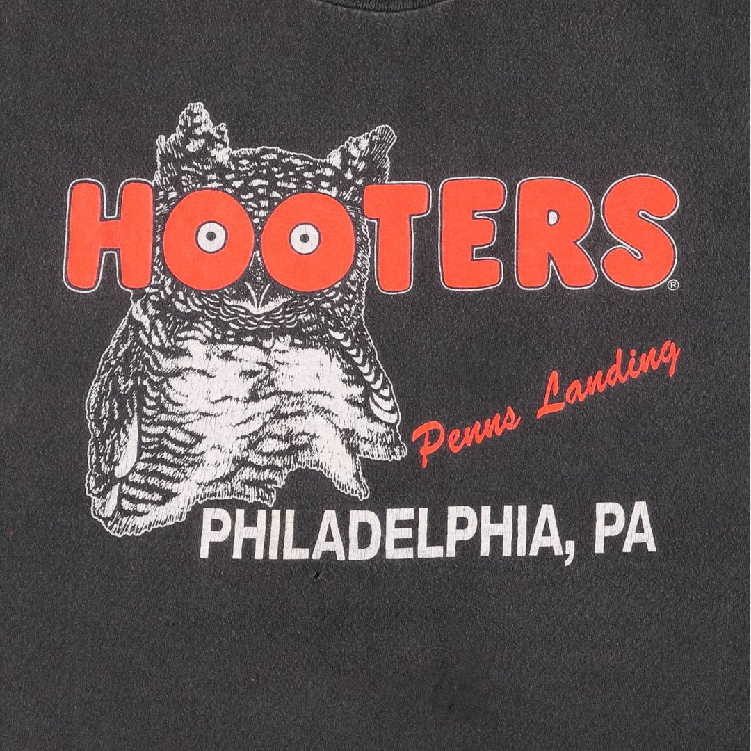Hanes HOOTERS Advertising T-Shirt, Made in USA, Men's Size XL cotton black type Vintage Second Hand