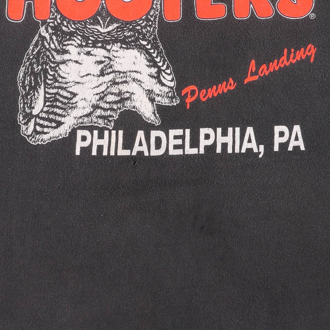 Hanes HOOTERS Advertising T-Shirt, Made in USA, Men's Size XL cotton black type Vintage Second Hand
