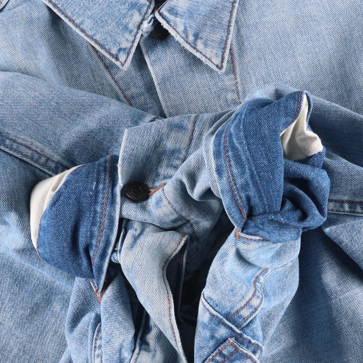 00'S Levi's denim jacket, denim jacket, men's size L cotton Blue type light blue Vintage Second Hand