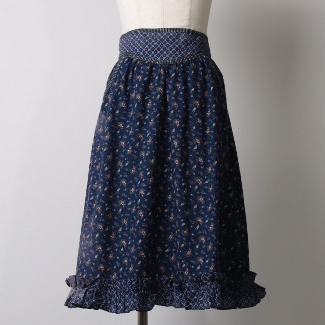 Vintage 1970'S Gunne Sax Gannies all-over print ruffled cotton half-length flared skirt, size S. cotton navy blue type Vintage Second Hand